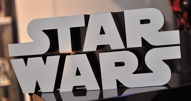 Star Wars'un unutulmaz karakteri Luke Skywalker'ın ışın kılıcı satışa çıkıyor