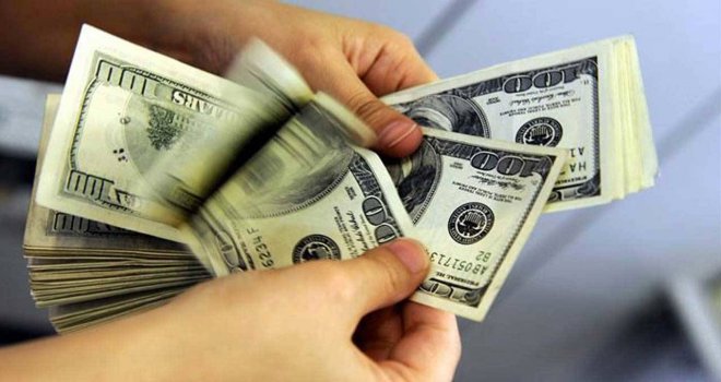 Sterlin 43.85 TL, dolar 33.85 TL, Euro 37.35 TL'den işlem görüyor