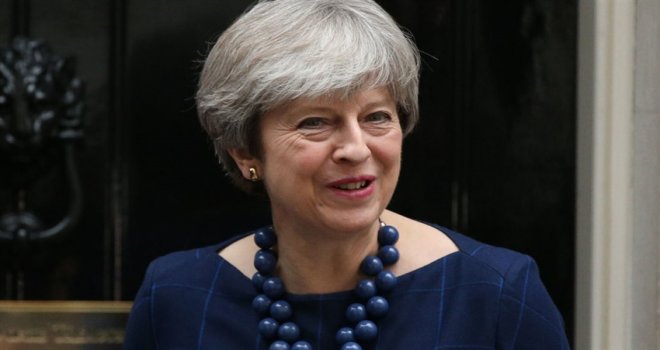 STERLİN, MAY’İN BREXIT TASLAĞINA YANITIYLA GERİLEDİ