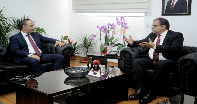 SUCUOĞLU: YEREL YÖNETİMLER DEĞİŞİKLİK YASASI REFORM NİTELİĞİNDE