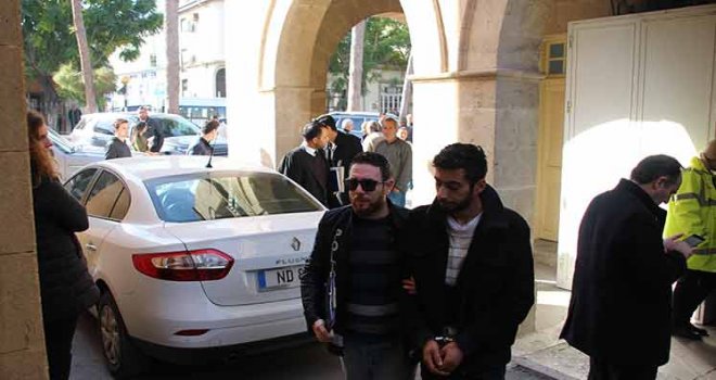 Şüpheli hareketleri yakalattı