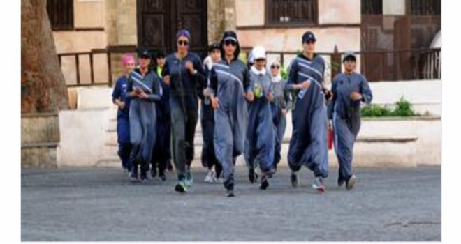 Suudi Arabistan’da Kadınlar Günü’nde tarihi koşu