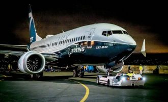 Boeing CEO'su itiraf edip özür diledi!