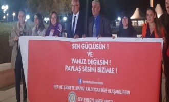 Girne’de ‘Kadına Yönelik Şiddete Karşı’ yürüyüş vardı