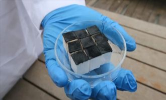 Güneş enerjisiyle havadan su üreten akıllı sünger geliştirildi