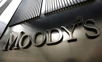 Moody’s 18 Türk bankasının notunu indirdi