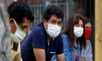 PERU, KOLOMBİYA VE EKVADOR'DA KOVİD-19 KAYNAKLI ÖLÜMLER ARTIYOR