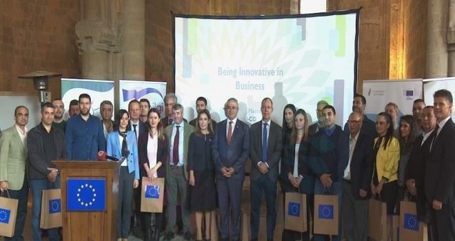 Taçoy: Teknolojiyi kullanarak izolasyonları aşabiliriz