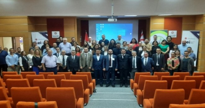 Tarımda teknoloji kullanımı ile ilgili eğitim düzenlendi