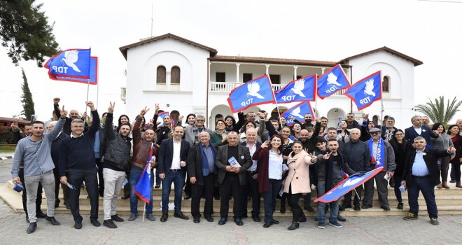 TDP MİLLETVEKİLİ ADAYLARI GÜZELYURT AÇIK PAZAR'DA ESNAF VE YURTTAŞLA BİR ARAYA GELDİ