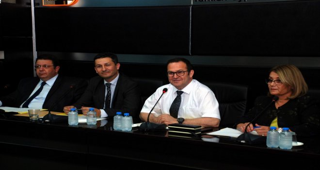 TİCARET ODASI’NDA BAŞBAKANLIK MÜSTEŞARI’NIN KATILIMIYLA TOPLANTI YAPILDI..
