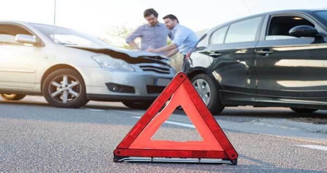 TRAFİK KAZALARINDA 23 KİŞİ YARALANDI