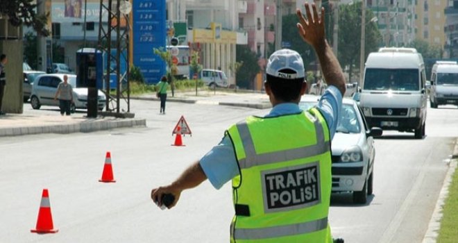 Trafik kontrolleri: 50 sürücüye ceza