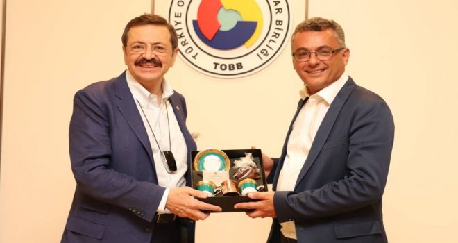 Tufan Erhürman, TOBB Başkanı Rifat Hisarcıklıoğlu’nu ziyaret etti