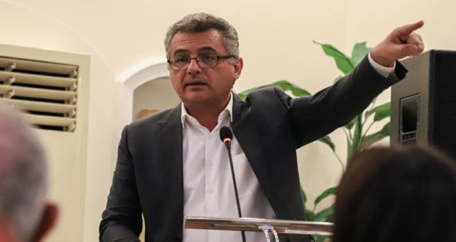 Tufan Erhürman'dan yürüyüşe destek: Çocuklarımız için sokakta olacağız