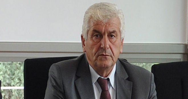 TÜK-SEN AKARYAKITA YAPILAN ZAMLARIN GERİ ALINMASI ÇAĞRISINDA BULUNDU.