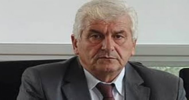 Türk-Sen: “Hükümet asgari ücretliyi açlığa mahkûm etti”