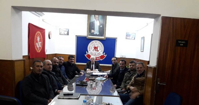 TÜRK-SEN’DEN ÇELER’E TAM DESTEK, ÇELER'İ ELEŞTİRENLERE KINAMA