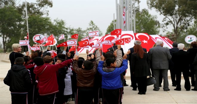 TÜRKELİ (AYVASIL) ŞEHİTLERİ TÖRENLE ANILDI