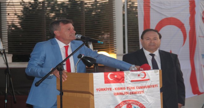 TÜRKİYE KIBRIS TÜRK CUMHURİYETİ İŞ BİRLİĞİ CEMİYETİ’NDEN ARIKLI’YA “ÜSTÜN HİZMET” PLAKETİ