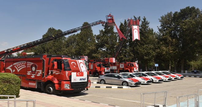Türkiye tarafından hibe edilen 29 araç, törenle Polis Genel Müdürlüğü’ne teslim edildi