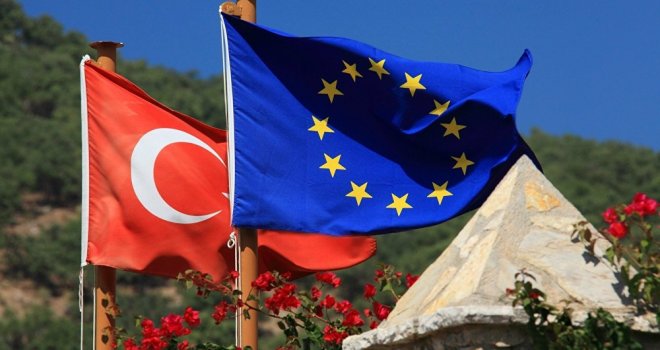 Türkiye'den AB'yle üyelik müzakerelerini yürütmek için yeni kurum