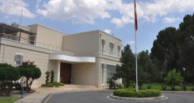 TÜRKİYE’NİN LEFKOŞA BÜYÜKELÇİLİĞİ DUYURUSU... SEÇMEN KÜTÜĞÜNDE YER ALMAYANLAR, 12 MAYIS’A KADAR KONSOLOSLUK ŞUBESİNE MÜRACAAT EDEBİLECEKLER