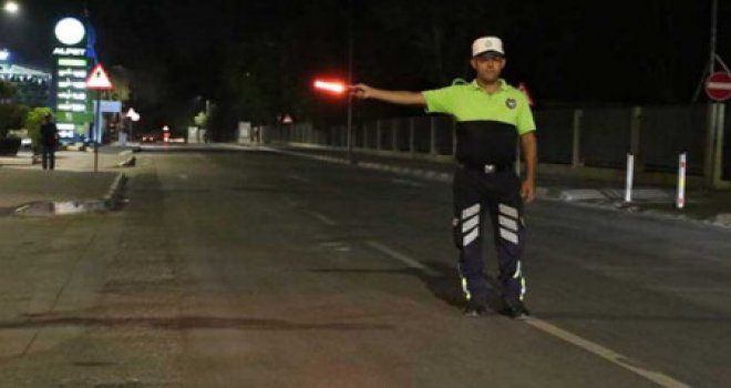 Ülke Genelindeki Trafik Denetimlerinde 26 Alkollü Sürücü Rapor Edildi…