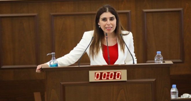 Ülkede yaşayan TC-KKTC kimliği taşıyan insanların Türkiye'de sağlık hizmeti alabilmesini hedefliyoruz