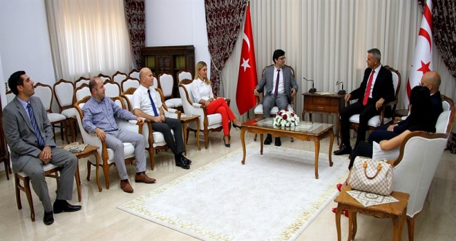 ULUÇAY, GENÇ İŞADAMLARINI KABUL ETTİ