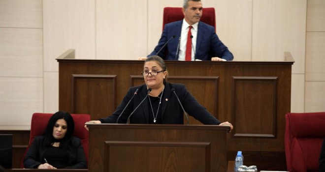 ÜNİVERSİTELERİN EKONOMİK ÖNEMİ, GELİŞTİRİLMESİ İÇİN GEREKENLER VE ÜRETİM SORUNLARI TARTIŞILDI