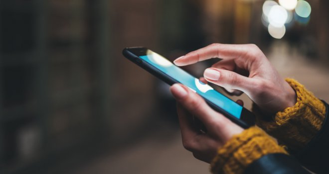 Uzun süre cep telefonu kullanımı epilepsiyi tetikleyebilir