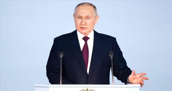 Vladimir Putin, Belarus'a taktik nükleer silah yerleştireceklerini açıkladı