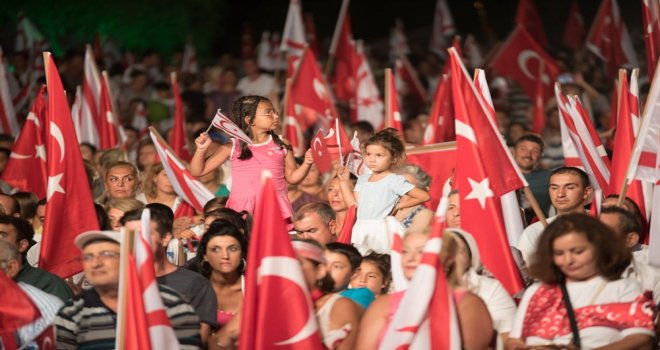 YAVUZ ÇIKARMA PLAJI’NDAKİ ETKİNLİK SAAT 21.30’DA BAŞLAYACAK