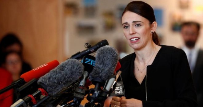 Yeni Zelanda Başbakanı Ardern, 40 yıl önceki uçak kazası için özür diledi