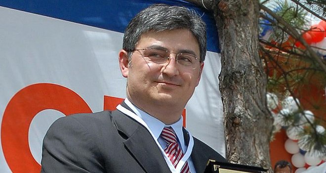 Yerli otomobilin CEO'su Mehmet Gürcan Karakaş oldu..
