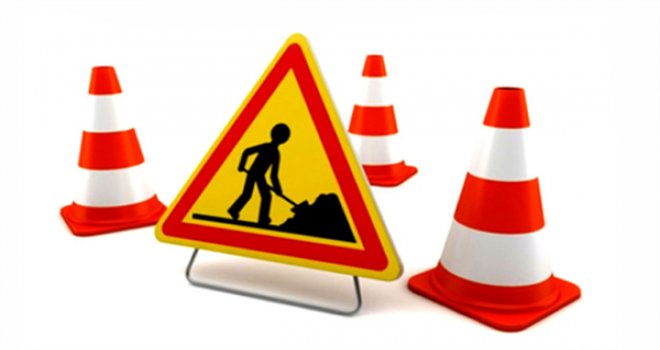 YEŞİLKÖY’DE ASFALTLAMA NEDENİYLE ANA YOL  TRAFİĞE KAPATILDI