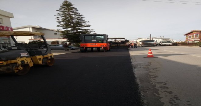 YOL GENİŞLETME VE ASFALT ÇALIŞMASI GERÇEKLEŞTİRİLDİ