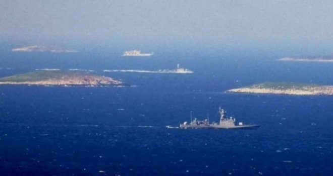 Yunanistan, Ege Denizi'ndeki 12 mil kararından vazgeçmiyor