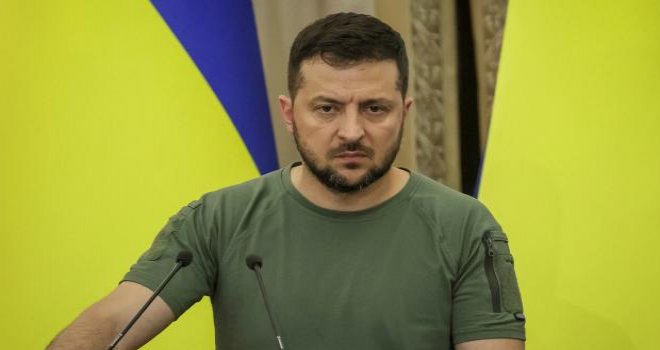 Zelenskiy: Elektrik santrallerinin yüzde 30'u yok edildi