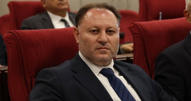 Ziya Öztürkler, Meclis Başkanlığı görevinden istifa etti!