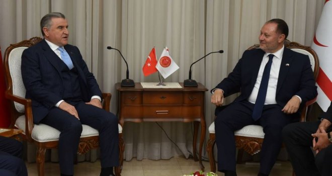 Ziya Öztürkler, Türkiye Gençlik ve Spor Bakanı Osman Aşkın Bak’ı kabul etti