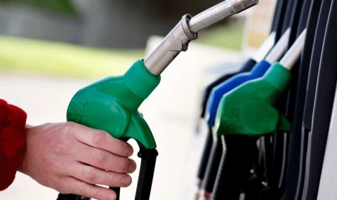 Akaryakıt fiyatlarına 3,50 TL zam!