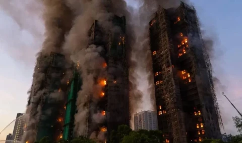 Hong Kong'da sitede çıkan yangında ölenlerin sayısı 94'e yükseldi