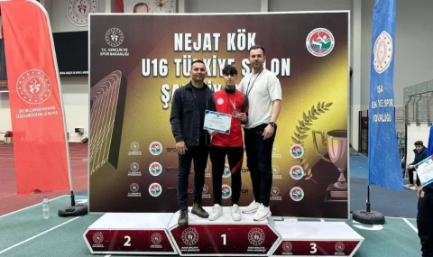 Erol Efe, Türkiye dördüncüsü