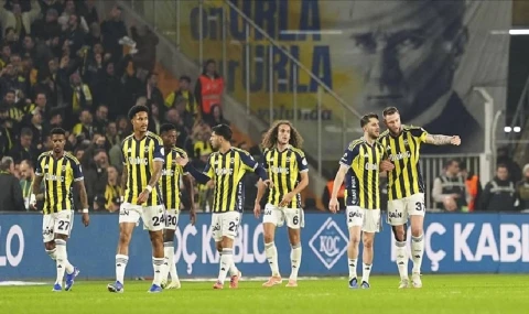 Fenerbahçe'nin UEFA kadrosu belli oldu