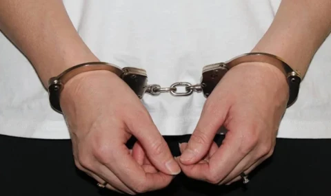 Kaçak dolgu ve botoks yapan 2 kişi tutuklandı!