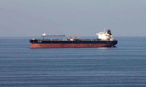 İran “Hürmüz’den geçme teşebbüsünde bulunan her gemi ateşe verilecek”