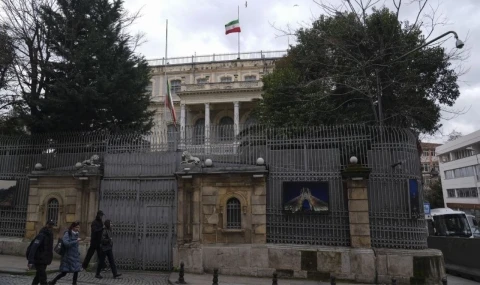 İran: Türkiye'ye mühimmat atılmadı, belirsizliklerin giderilmesi için ortak ekip kurulmasına hazırız