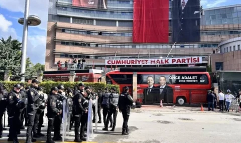 CHP Genel Merkezi'nde tahliye kavgası: Valilikten Emniyet'e tahliye talimatı, Kılıçdaroğlu'ndan açıklama